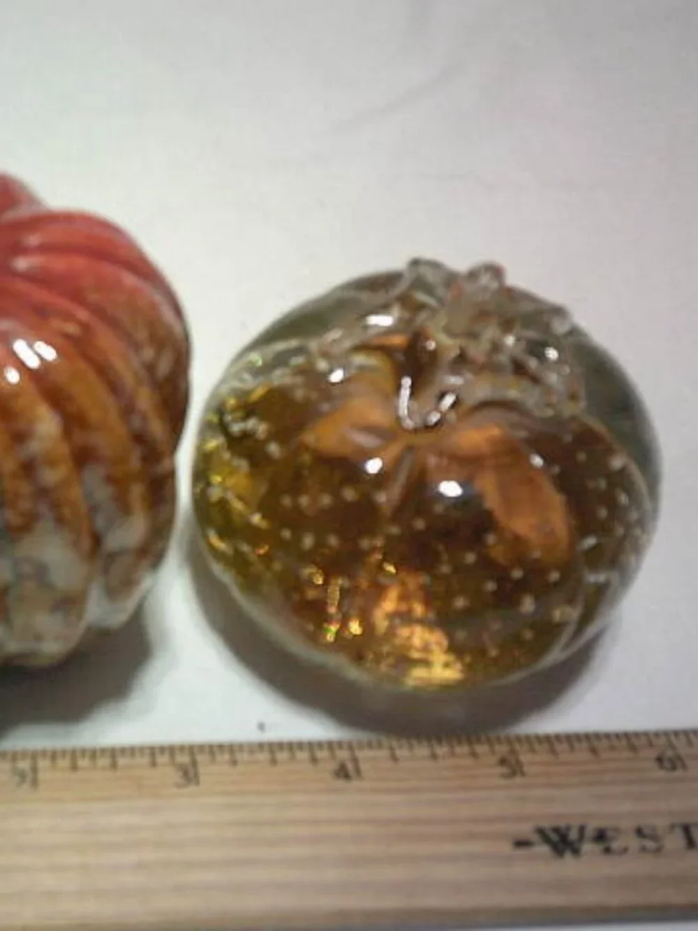 LOT 2 VTG PORCELAIN GLASS SMALL FALL PUMPKIN GOURDS HEAVY PAPER WEIGHTS DECOR 🎃